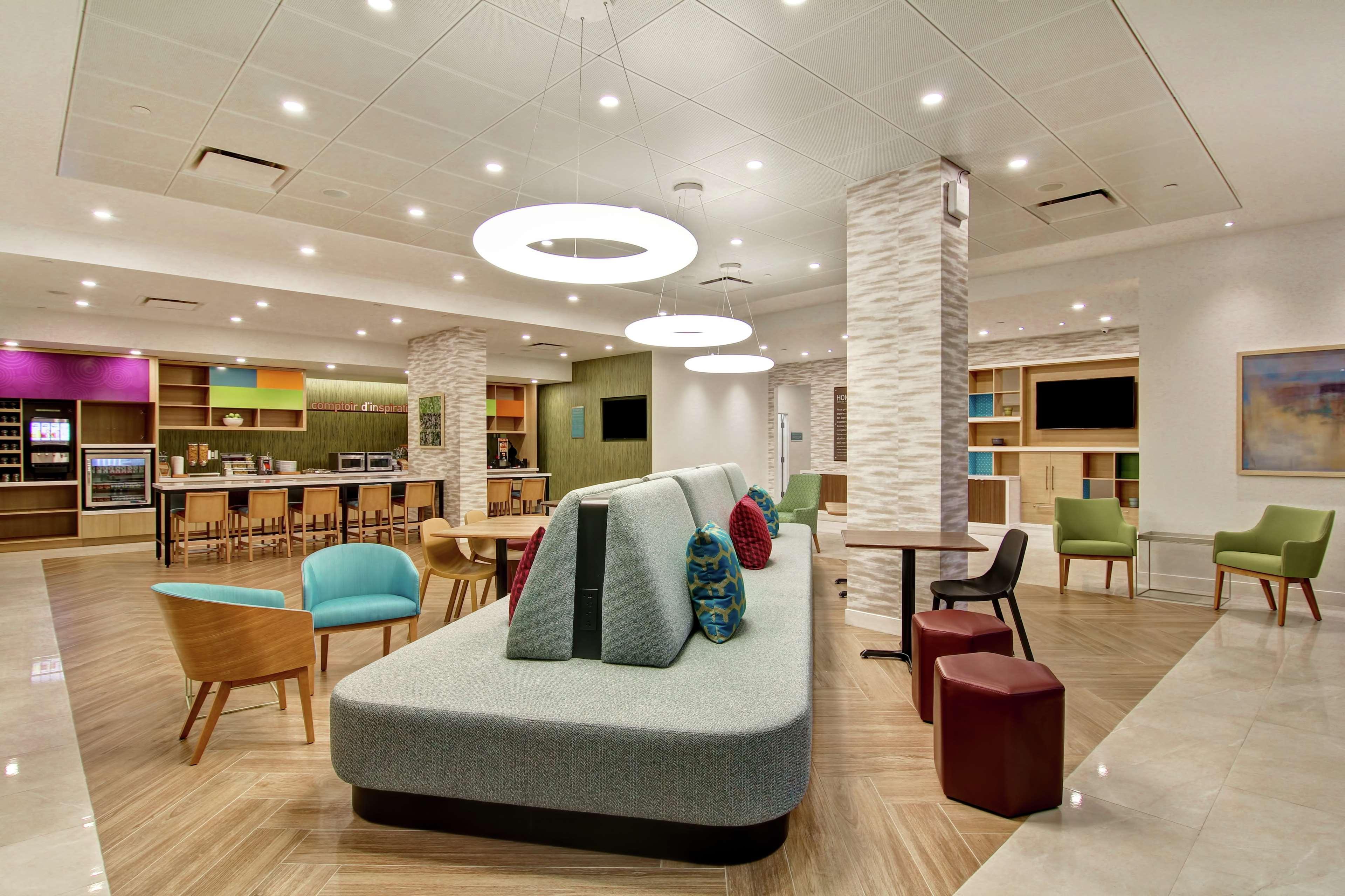 Home2 Suites By Hilton Montreal Dorval Exterior foto